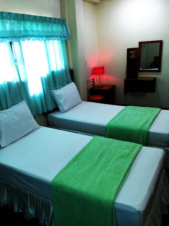 J-Safe Guesthouse Sukhothai Dış mekan fotoğraf