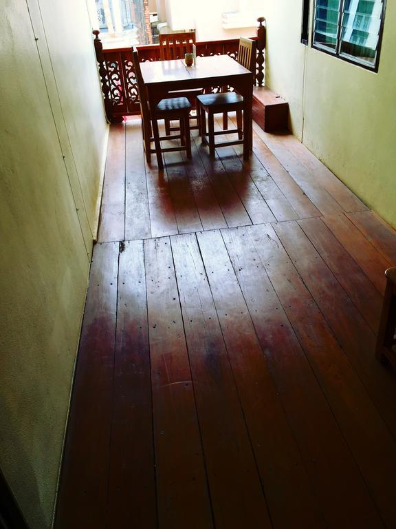 J-Safe Guesthouse Sukhothai Dış mekan fotoğraf