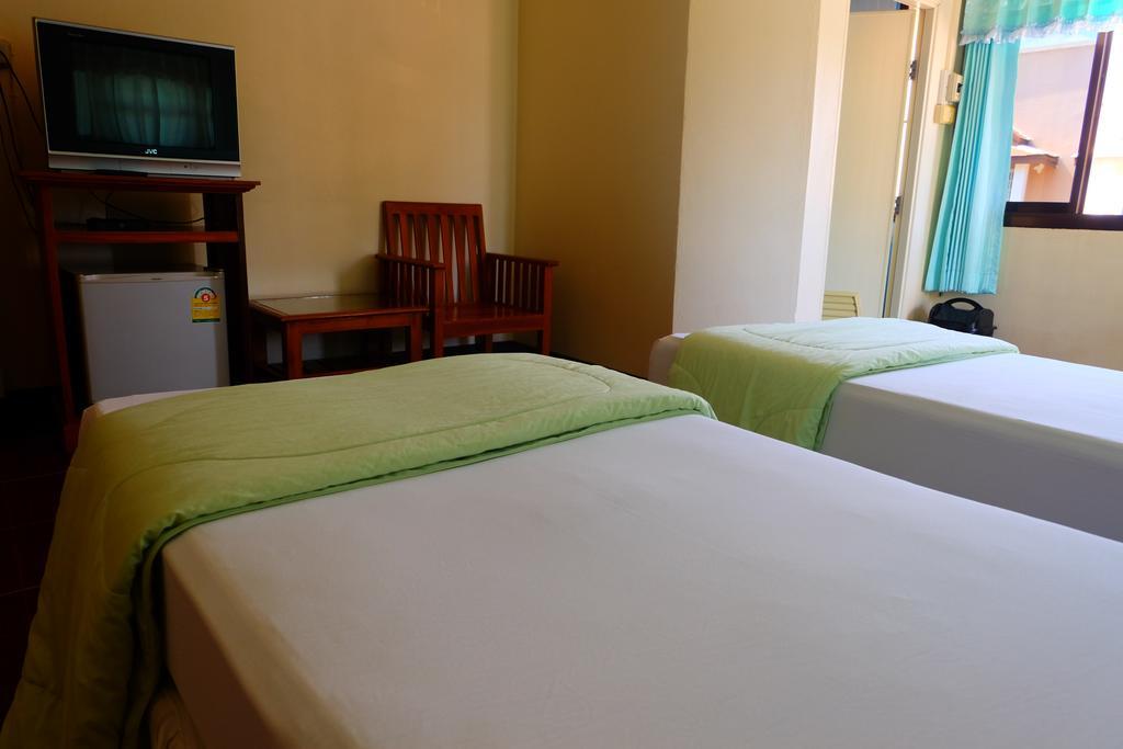 J-Safe Guesthouse Sukhothai Dış mekan fotoğraf
