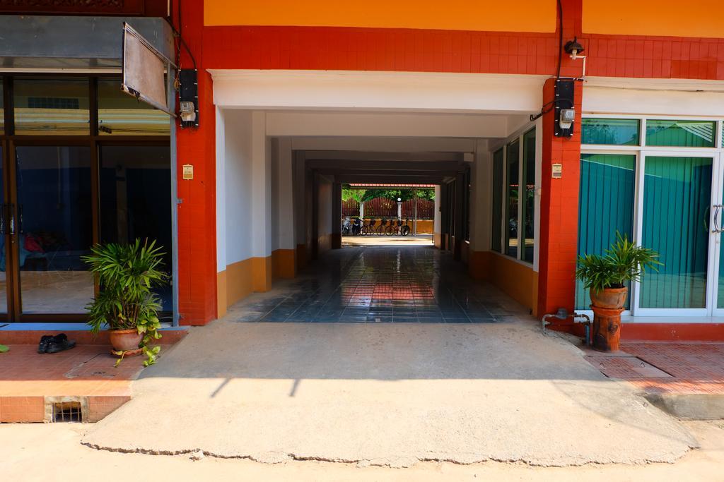 J-Safe Guesthouse Sukhothai Dış mekan fotoğraf
